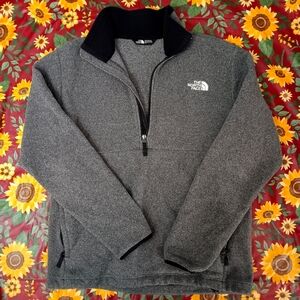 *North Face Fleece Pullover Size Medium!*